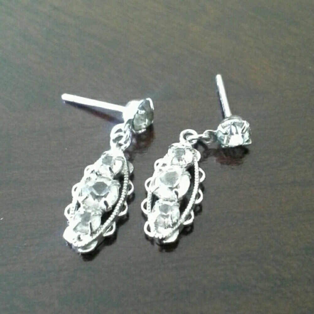 14k Diamond earrings